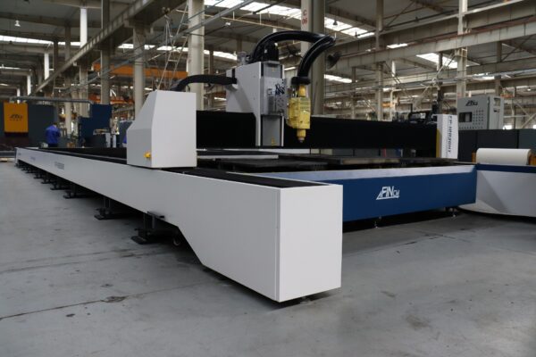 Laser cutting machine - Image 2